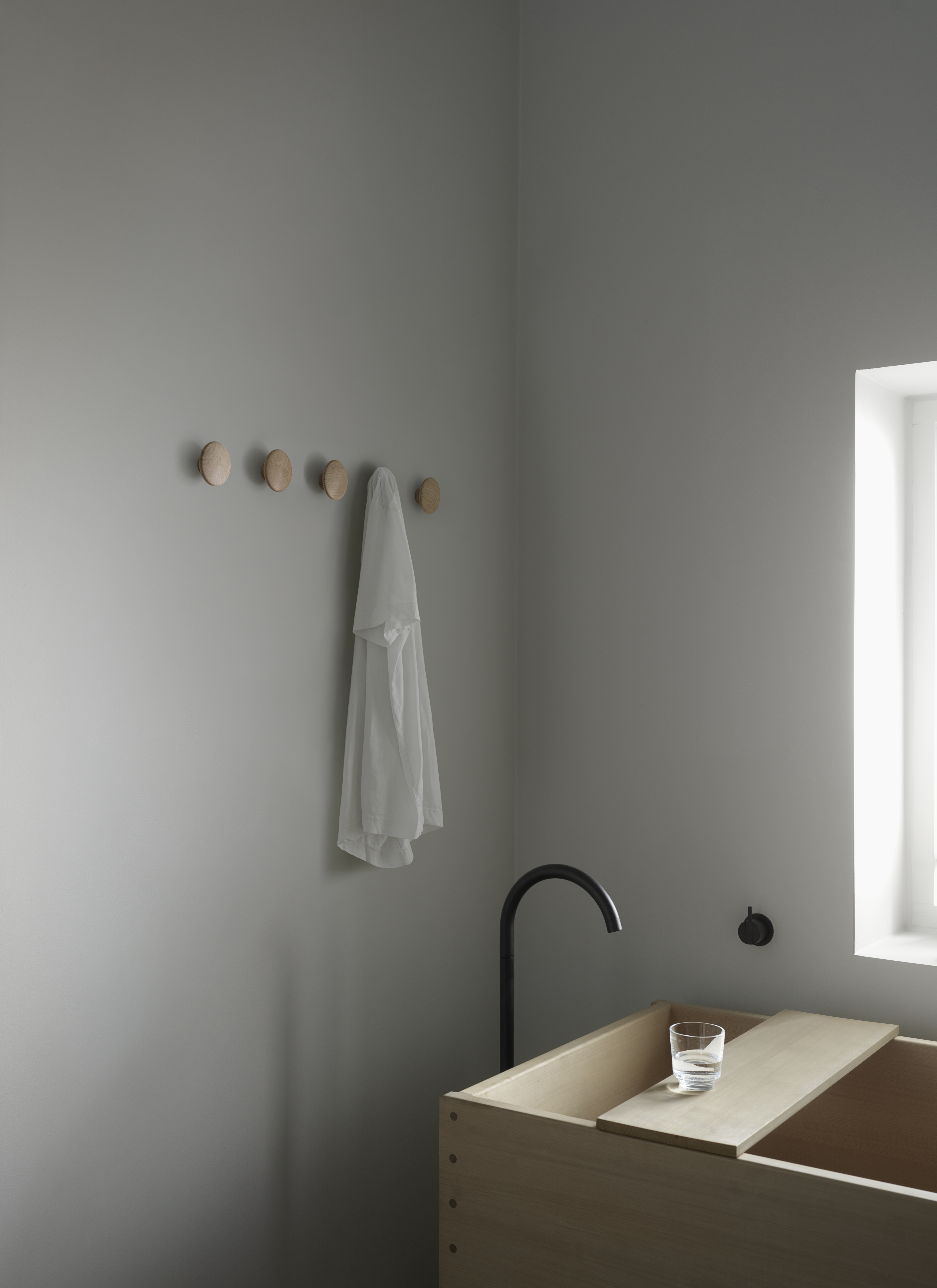 Dots Wood Ø6,5 in Oak - Raise Glass in Clear