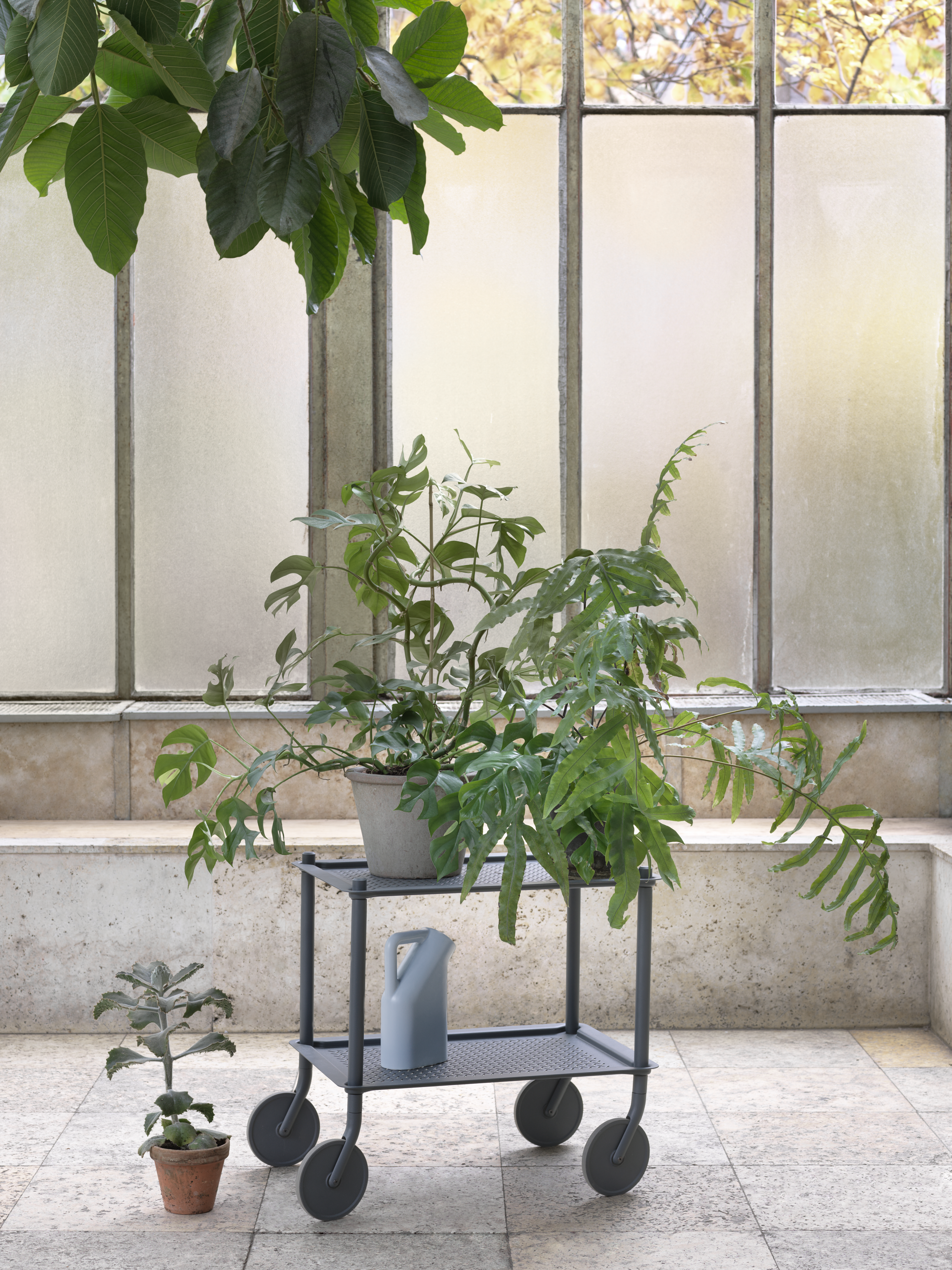 Flow Trolley 2-Layer in Blue-Grey Tub Jug